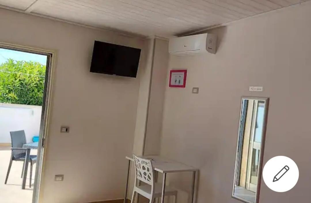 Briciola'S Rooms Porto Cesareo Ngoại thất bức ảnh