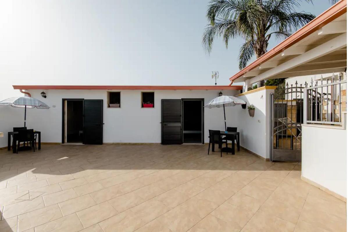 Briciola'S Rooms Porto Cesareo Ngoại thất bức ảnh