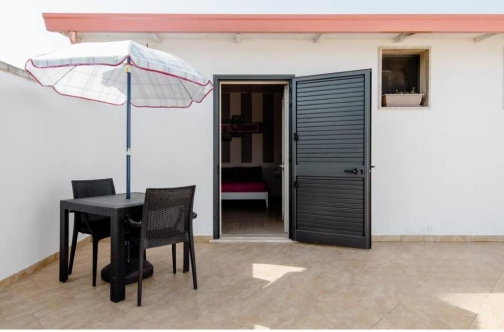 Briciola'S Rooms Porto Cesareo Ngoại thất bức ảnh